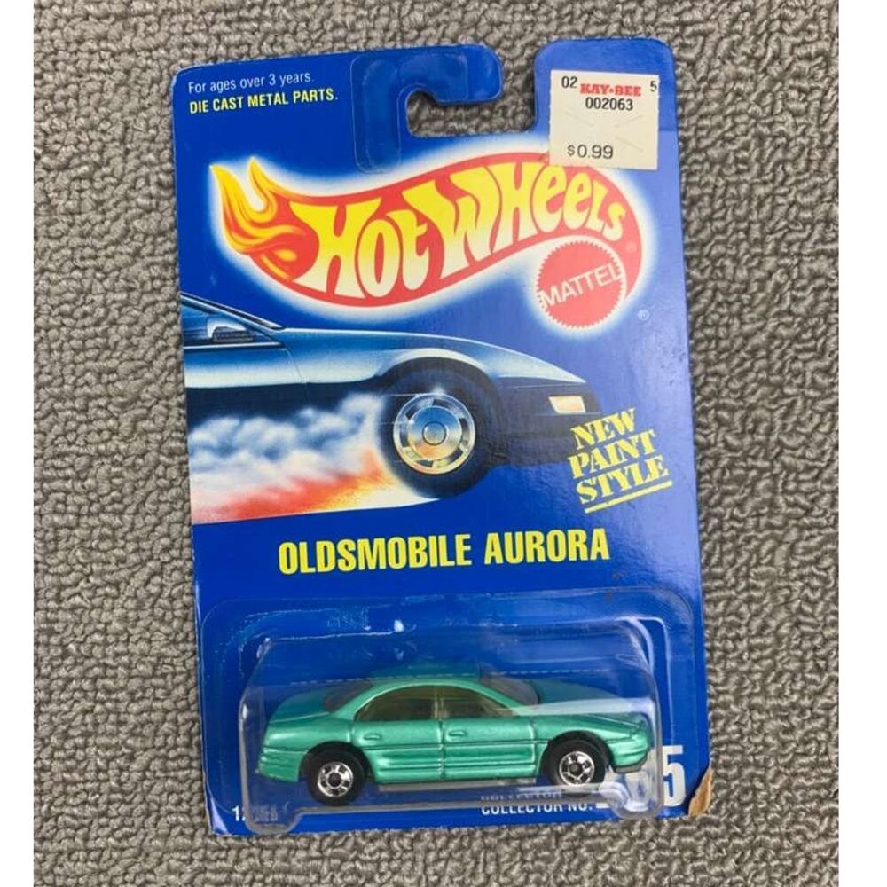 Hot Wheels Oldsmobile Aurora Die Cast Car Green New Paint‎ Style # 265 12358